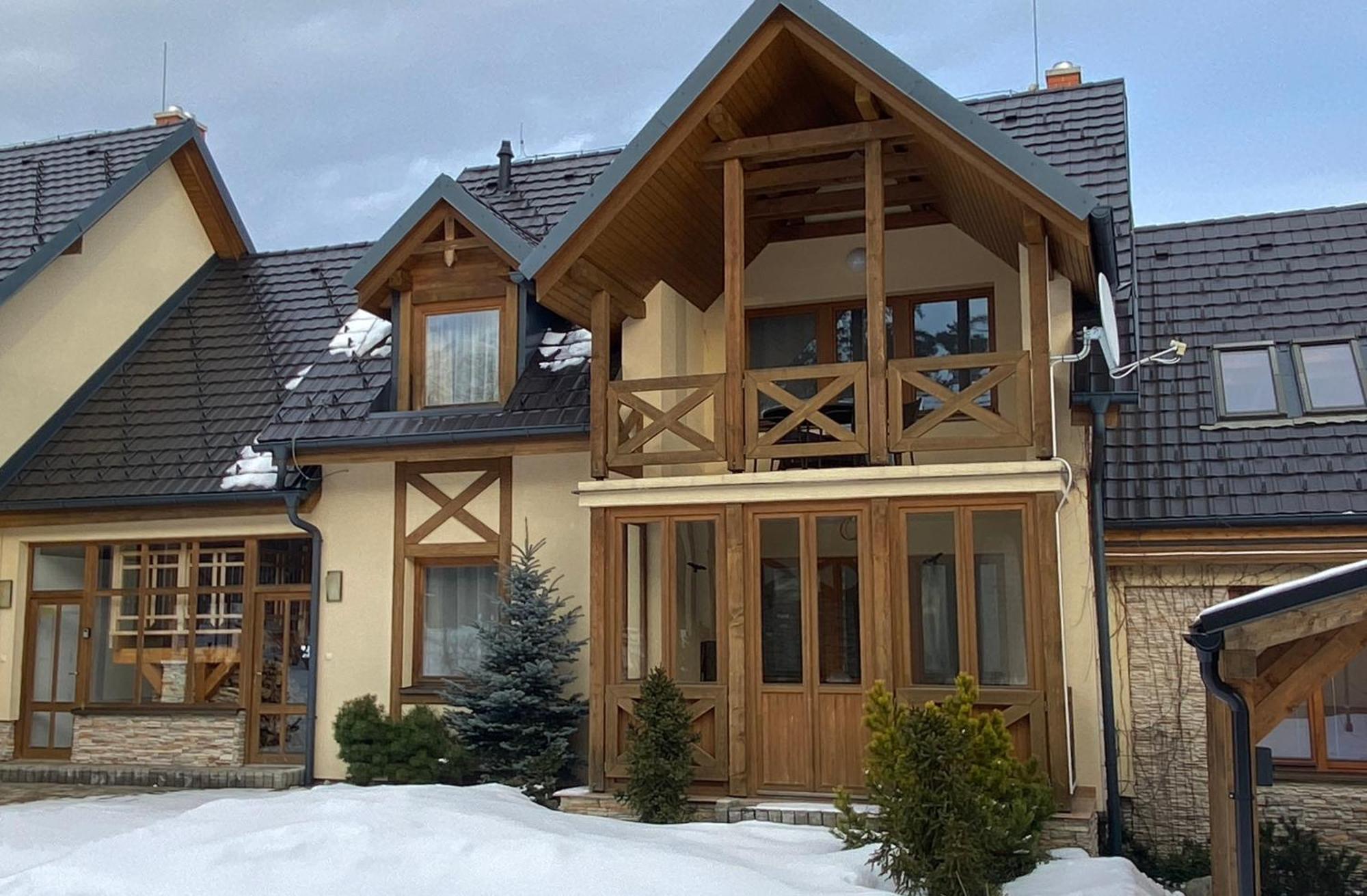 Apartments Highland Stará Lesná Екстериор снимка